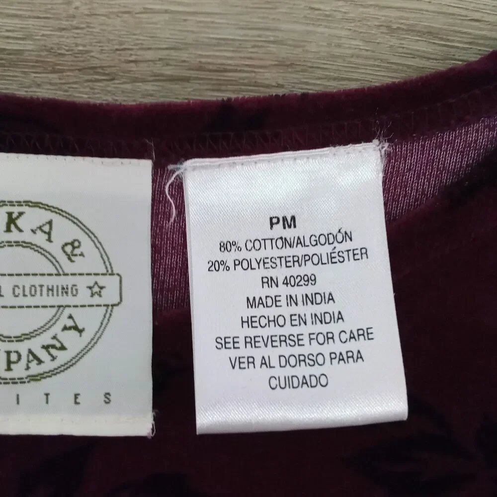 Erika & Company Blouse Women Size PM Burgundy Black Floral Faux Velvet Top